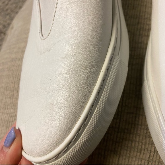 Le Septembre 17 white Leather v cut Slippers / size 11 men’s main image 11